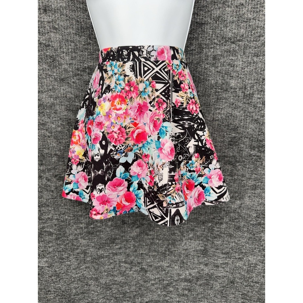 Aeropostale Skirt Womens Small Multicolor Floral‎ Skater Mini Stretch Pull On